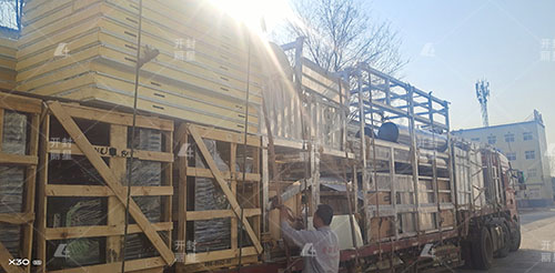 宏胜国际|Home机械一车发往乌海的团状粉丝加工设备启程启程