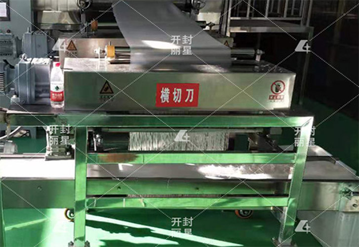 机械化水晶粉丝设备与手工粉丝有哪些差距？怎么选择？